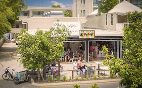 10 Hastings Street Motel